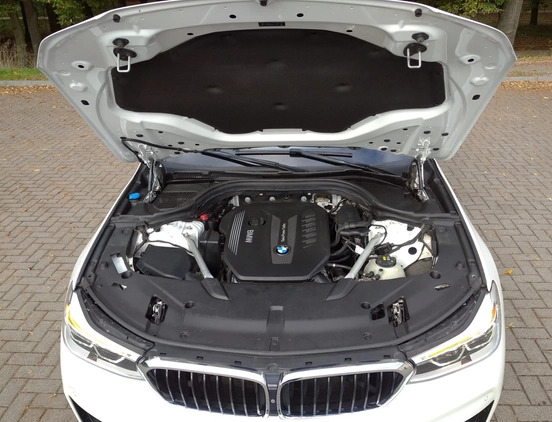 BMW 6GT cena 199900 przebieg: 76500, rok produkcji 2018 z Jarocin małe 379